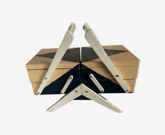 Boite à couture en bois