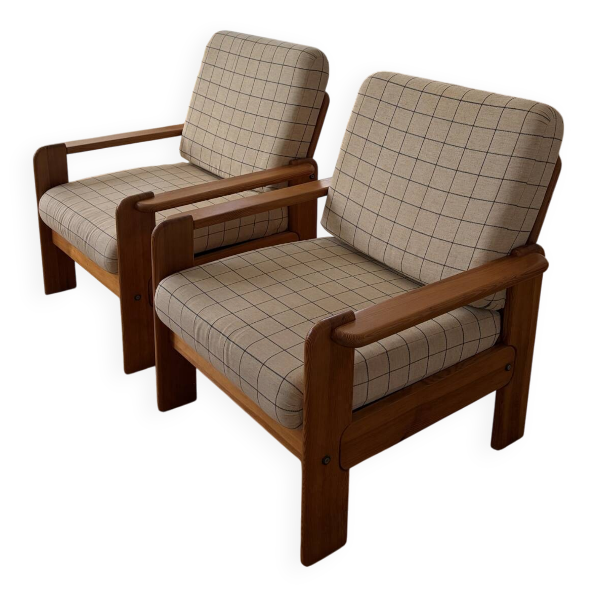 Paire de fauteuils en pin vintage 