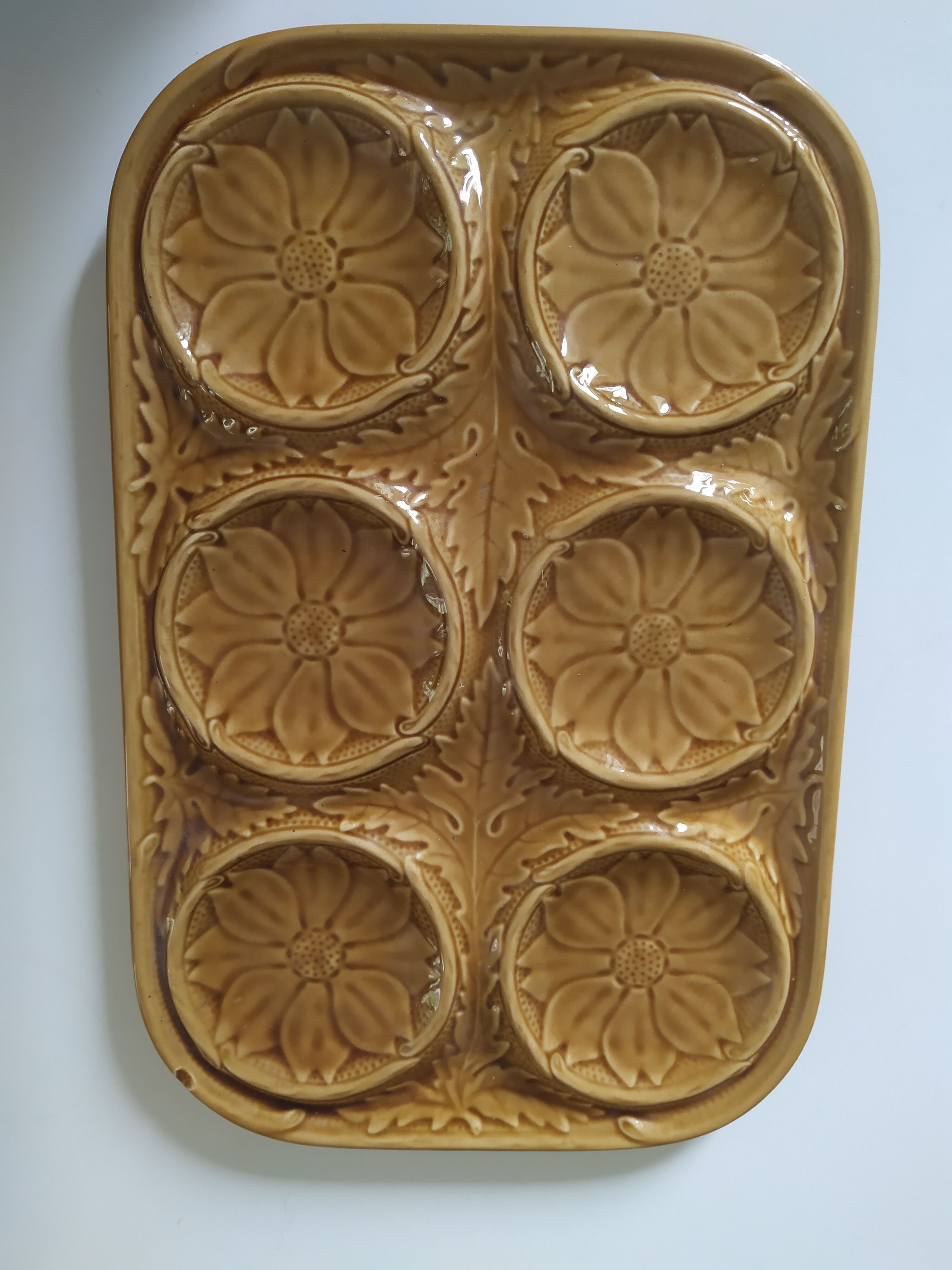 Gien artichoke service