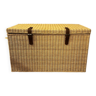 Wicker mallet