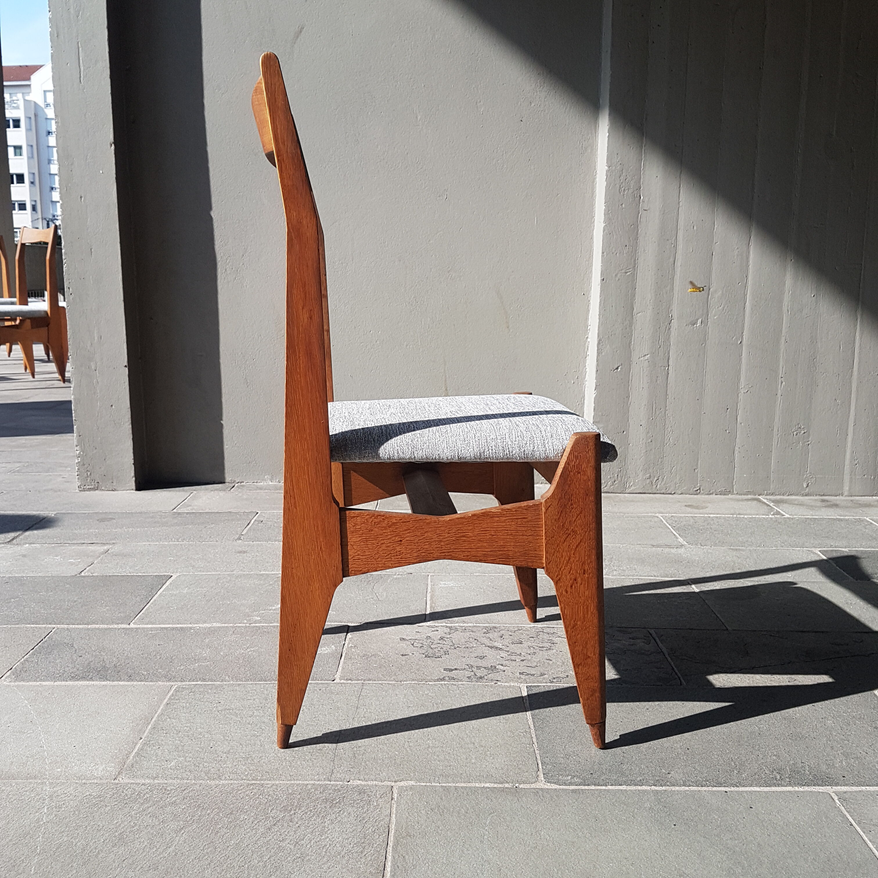 6 chairs Guillerme and Chambron