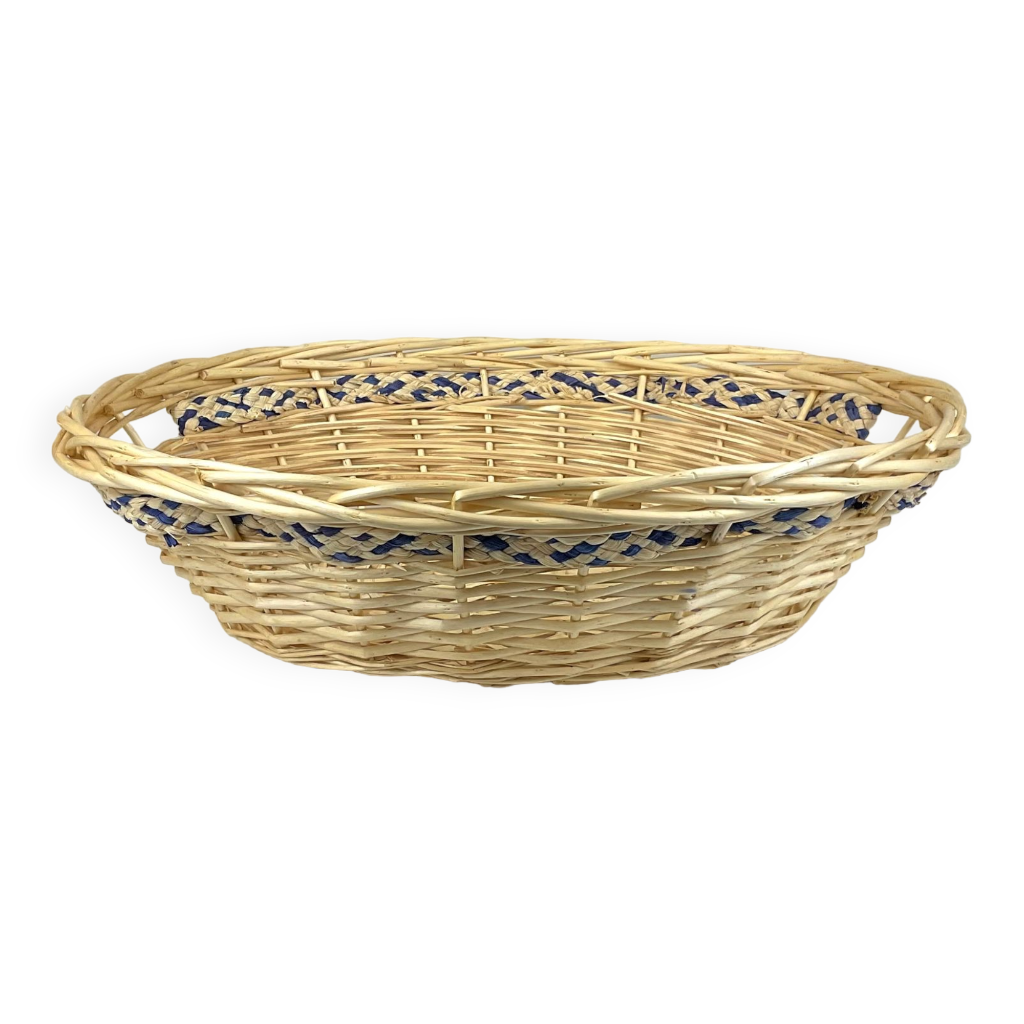 Oval wicker basket beige color