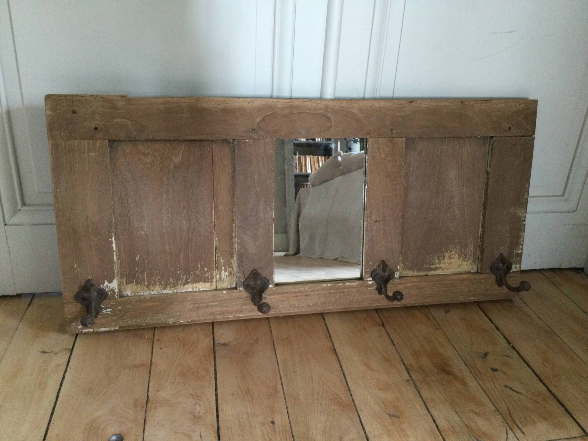 Oak entrance coat rack