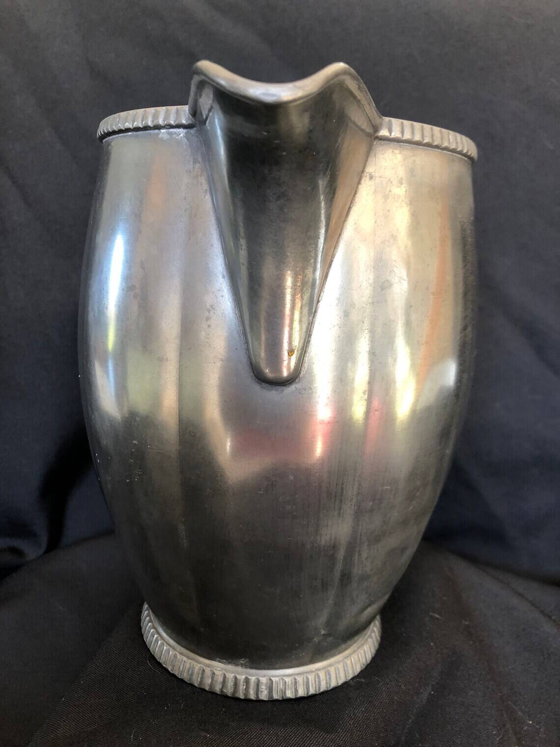1 liter pewter pitcher, mid-20th century work