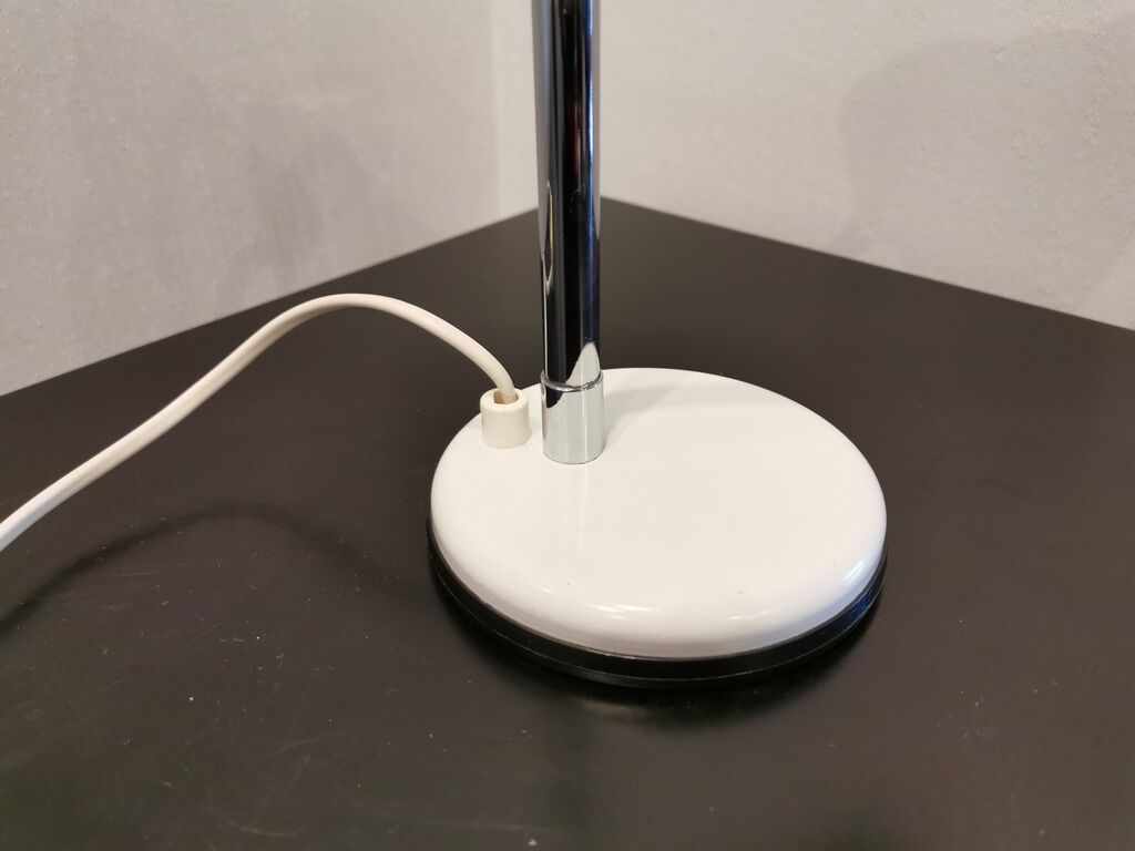 Lampe de bureau vintage en métal