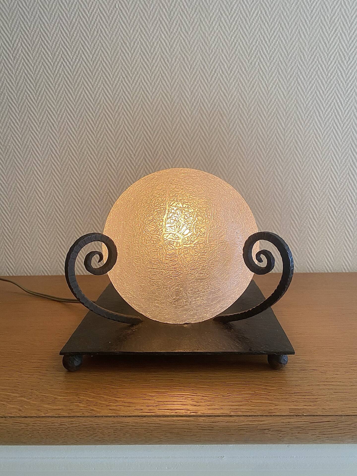 Lampe fer forgé art déco verre craquelé