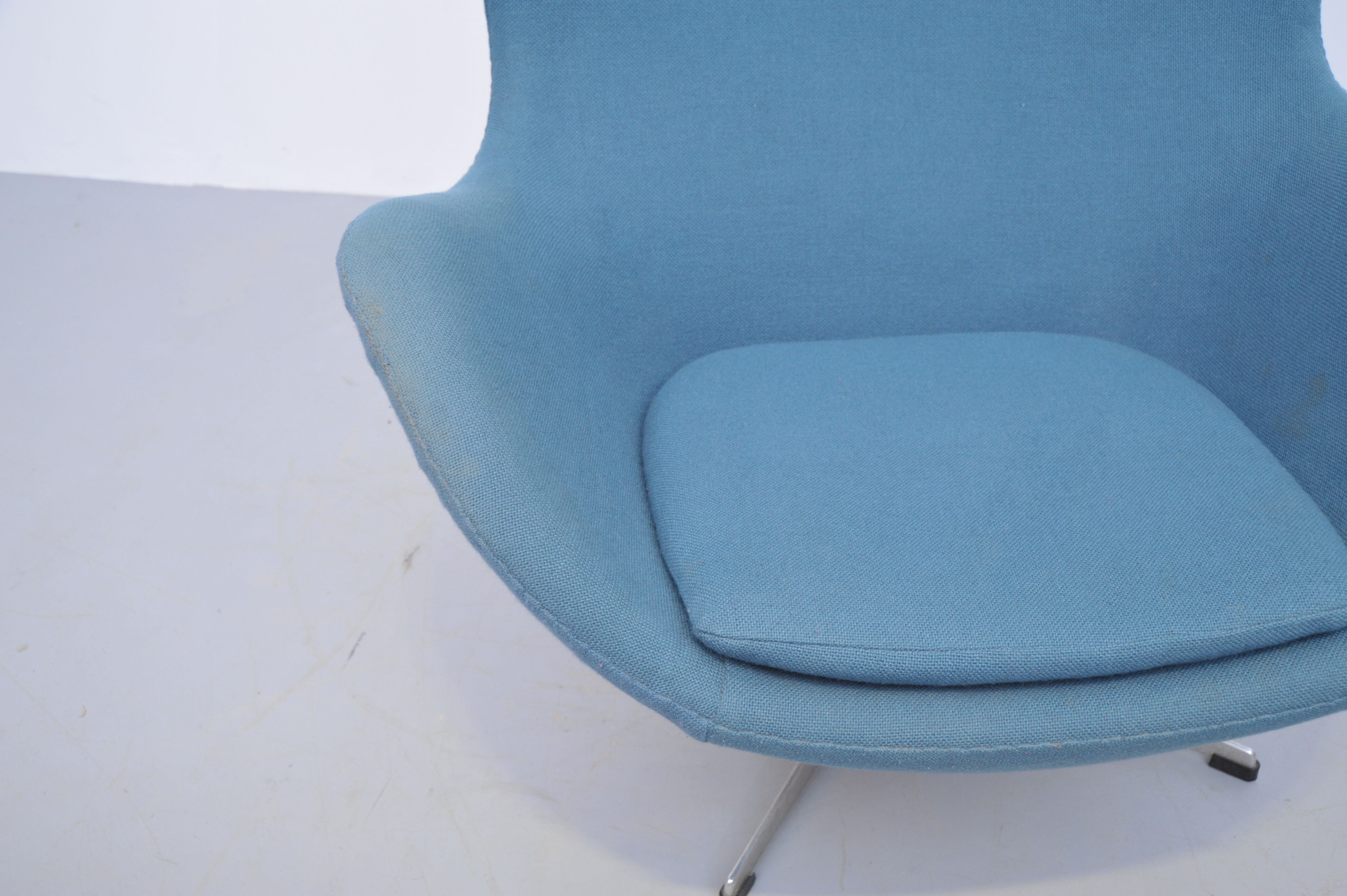 Arne Jacobsen egg armchair from 1961