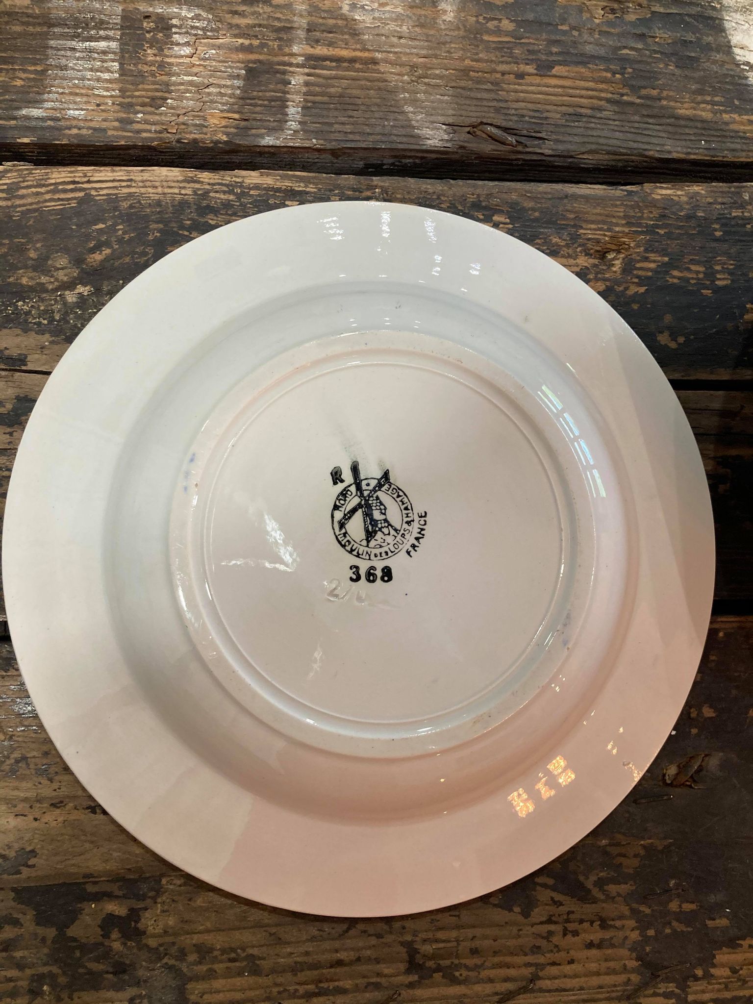 Set of 2 plates