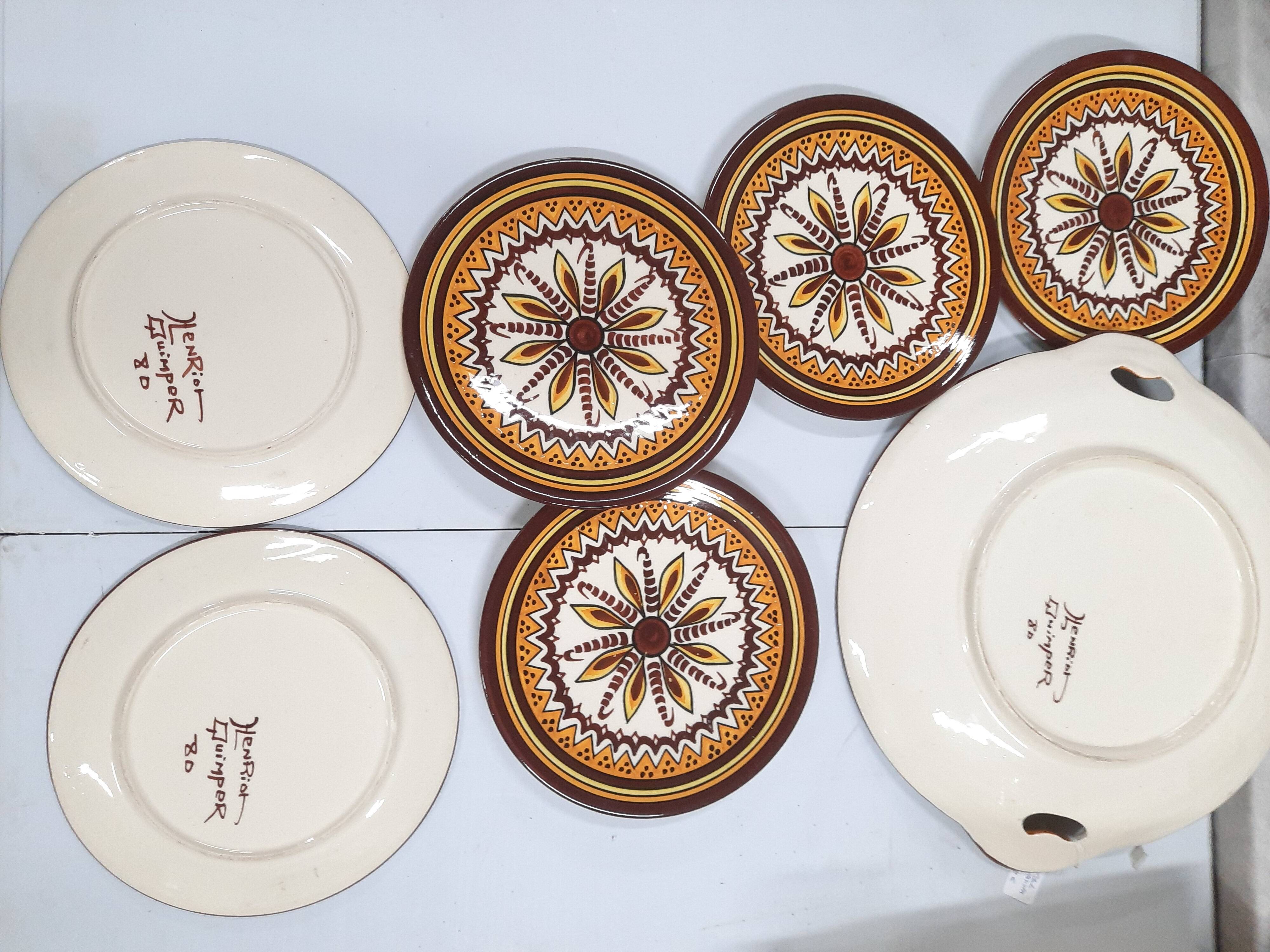 Henriot Quimper cake service