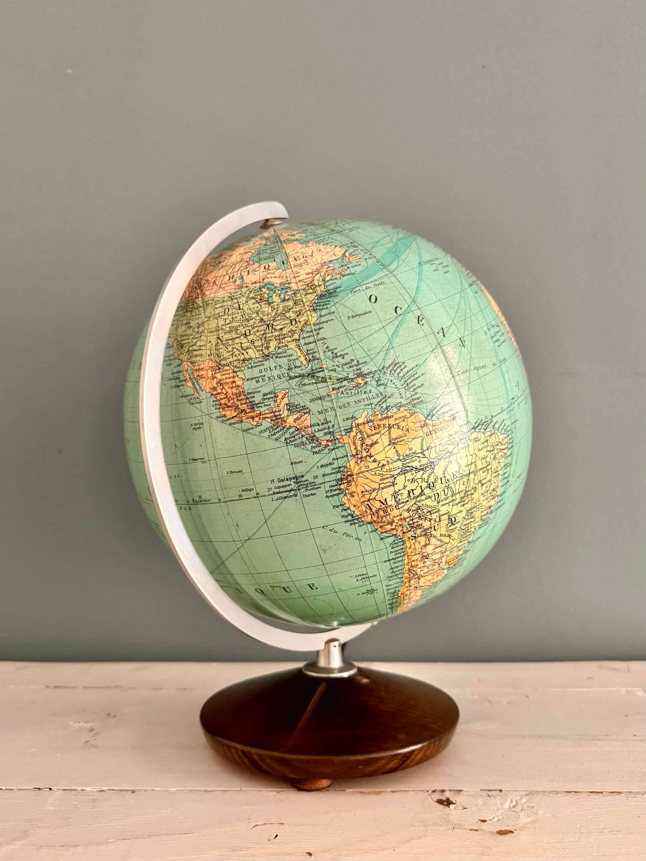Duo globe terrestre « Colomb », vers 1960