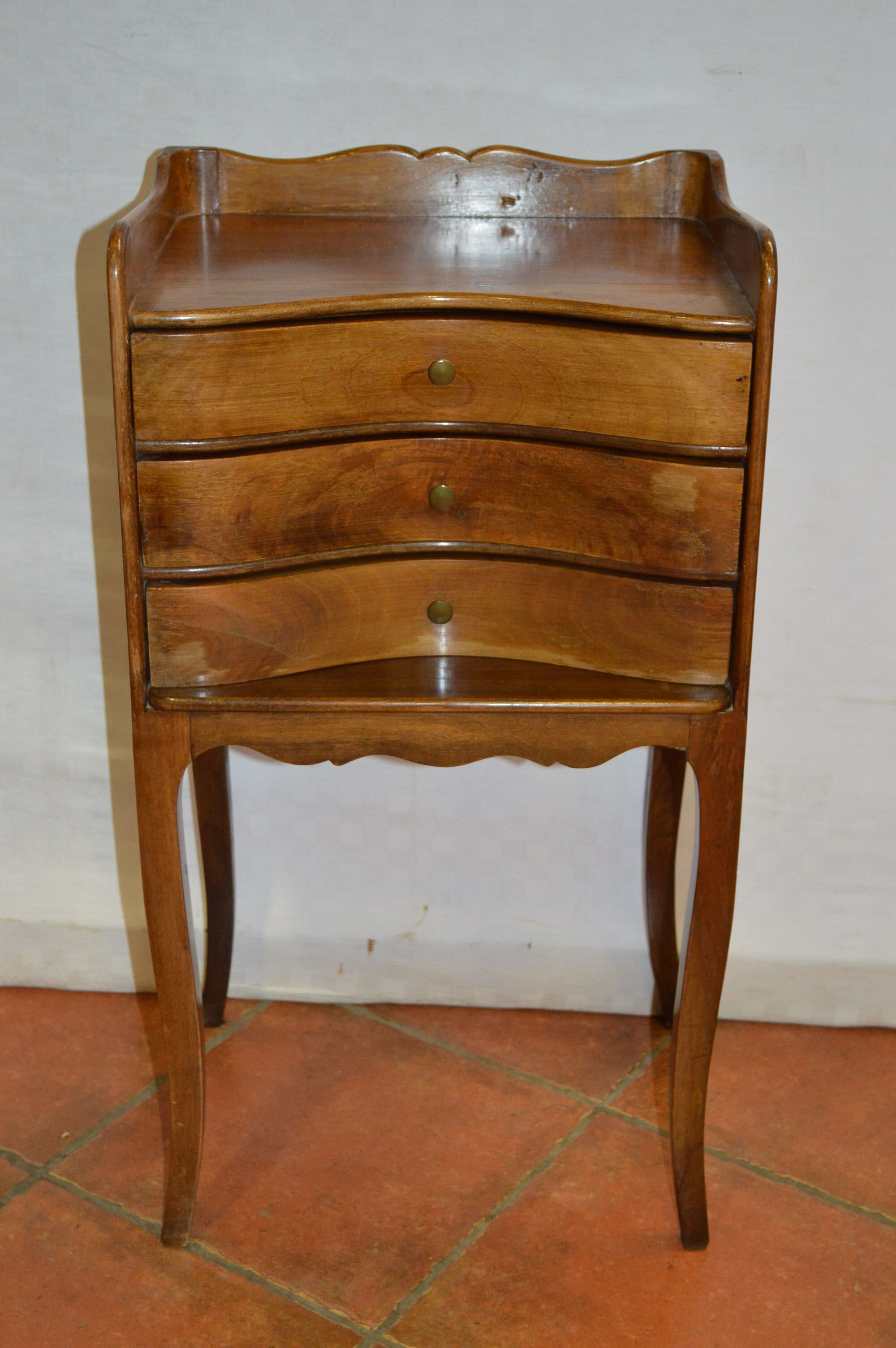 Blond mahogany bedside table