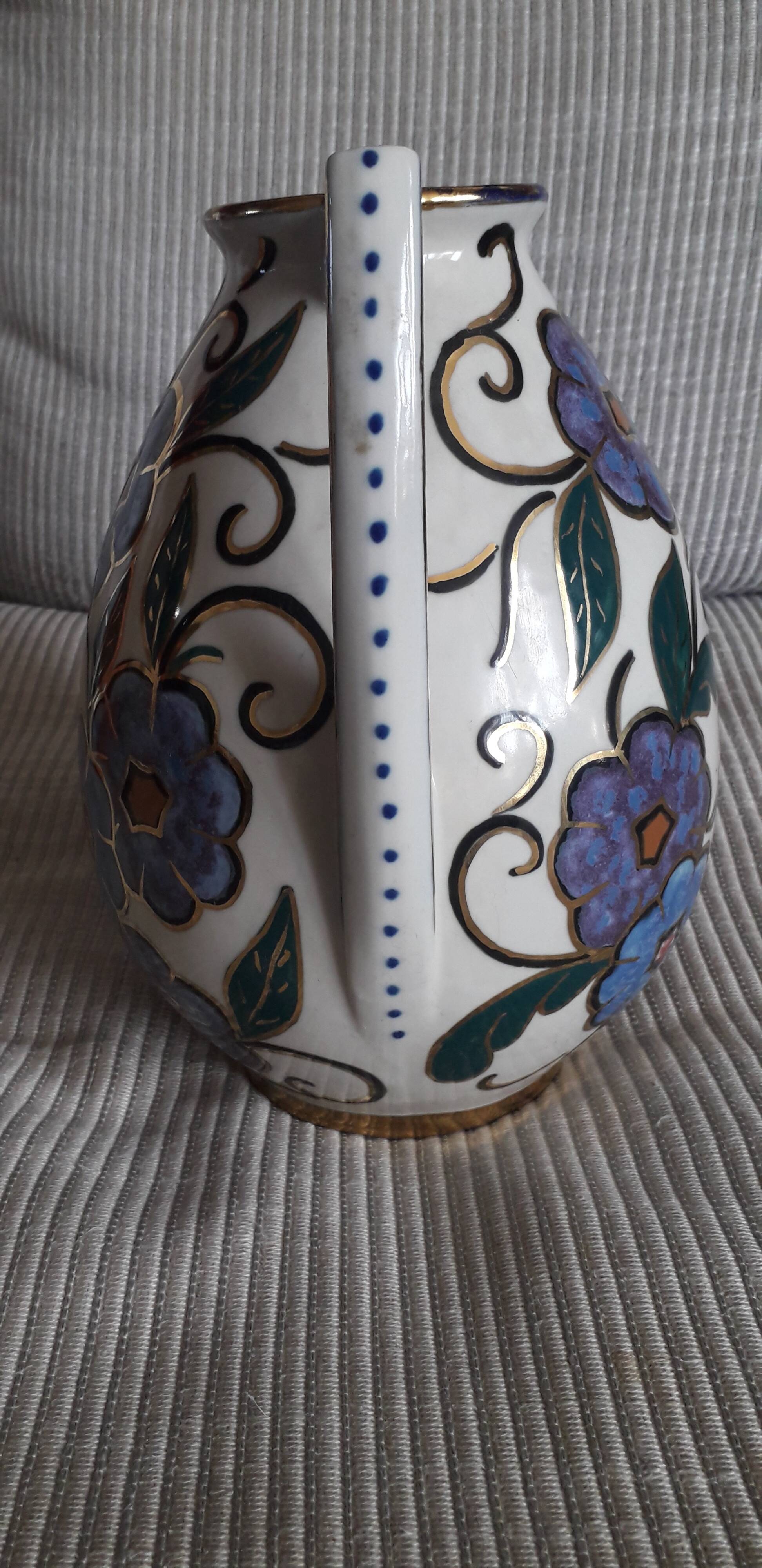 Vintage ceramic vase signed Alpho