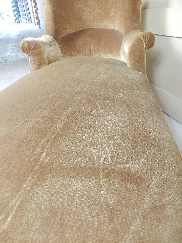 Louis Philippe style meridian