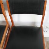 Lot of 4 Scandinavian chairs