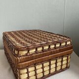 Double-colored wicker picnic case