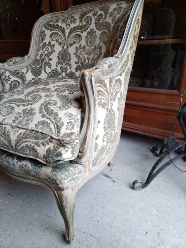Bergère galbée Louis XV
