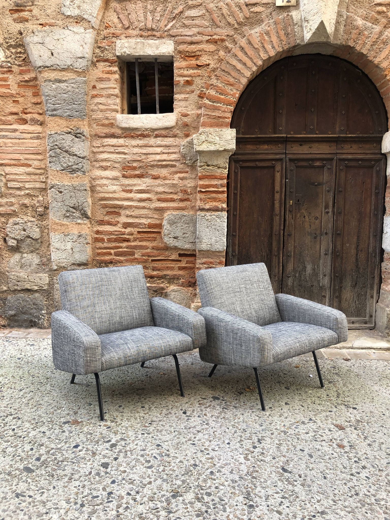 Pair of armchairs 743 Joseph André Motte Steiner