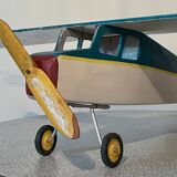 Avion en bois, jouet vintage, années 70