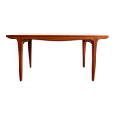 Rare - Large Scandinavian dining table in teak by Johannes