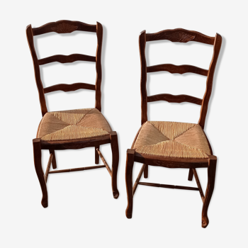 Chaises paillées