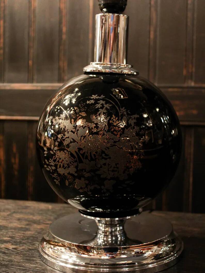 Italian porcelain table lamp