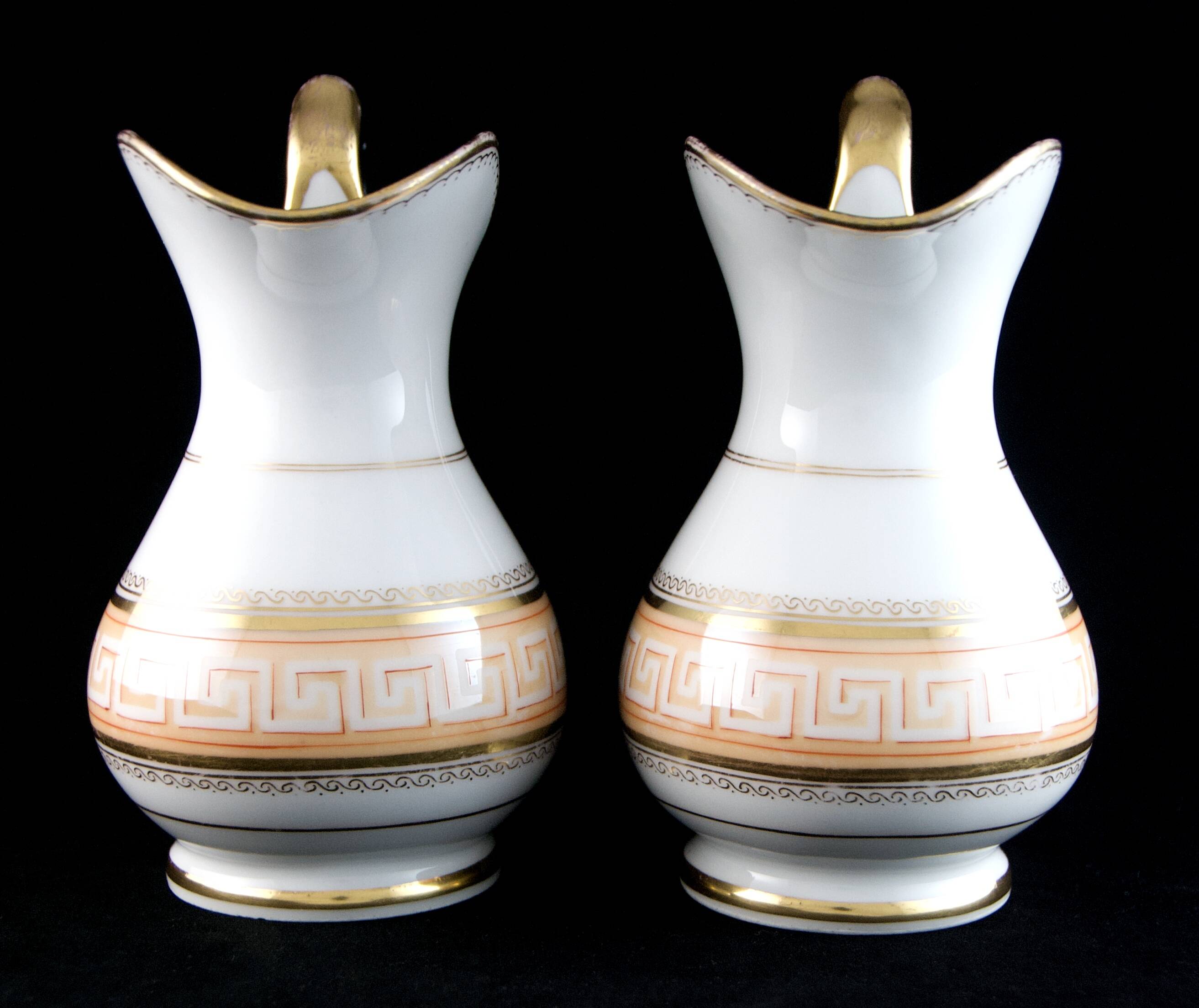 Pair of Antique style porcelain ewers by Carl THIELSCH, ALTWASSER, c. 1860