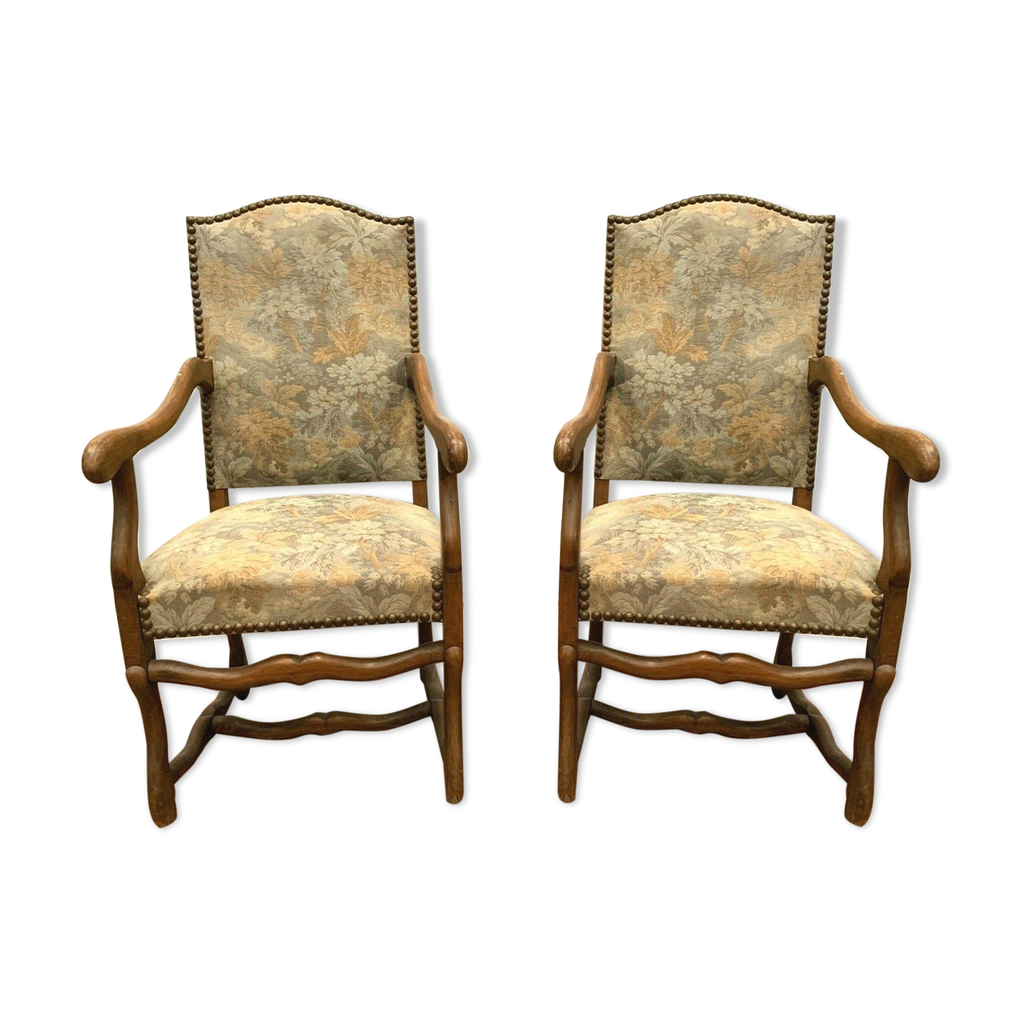 Pair of renaissance style armchairs in tinted beech XX century