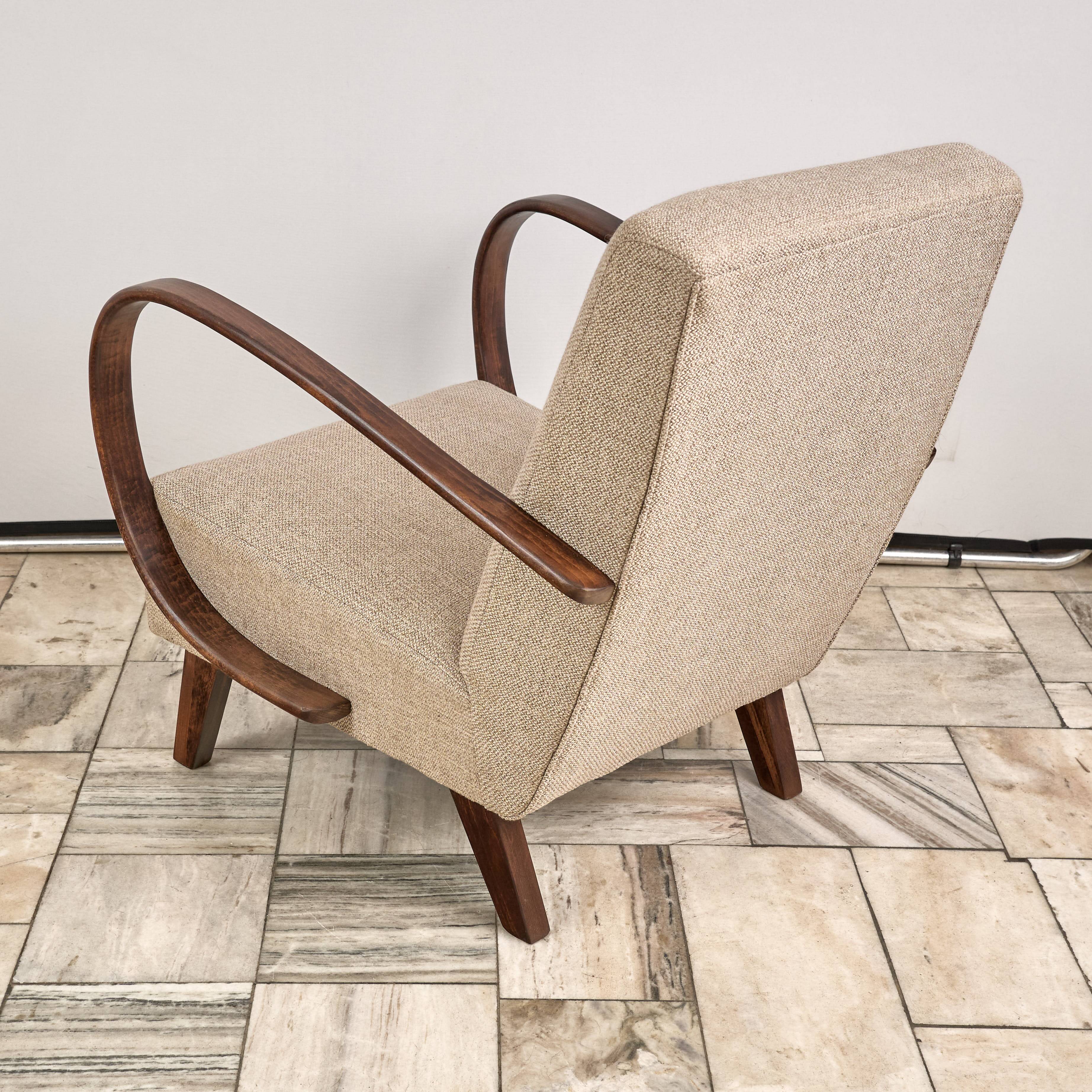 H 410 Armchair designed by Jindrich Halabala, 1940s, Czechoslovakia