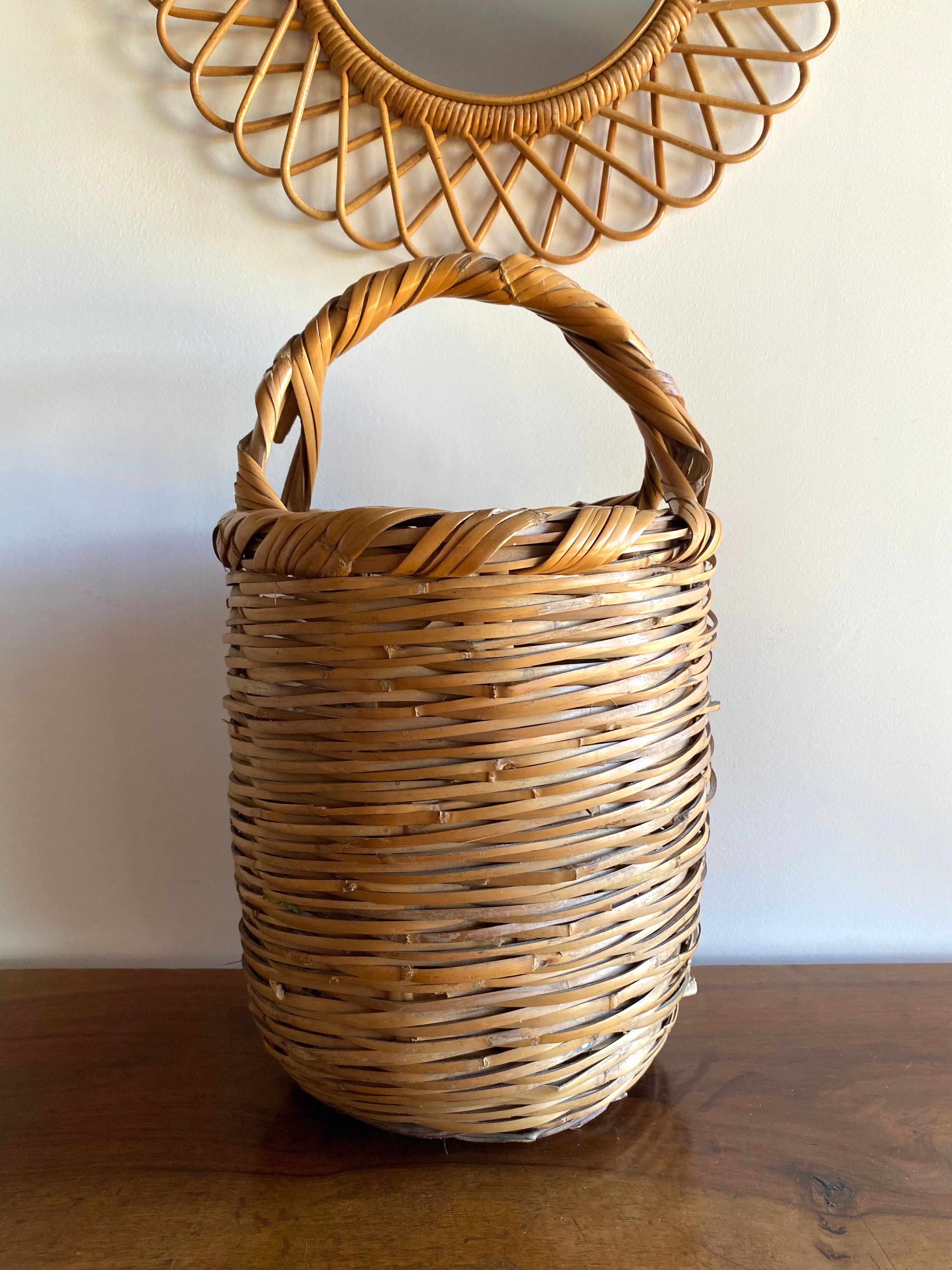 Old handmade 🧺 basket in braided rattan bamboo