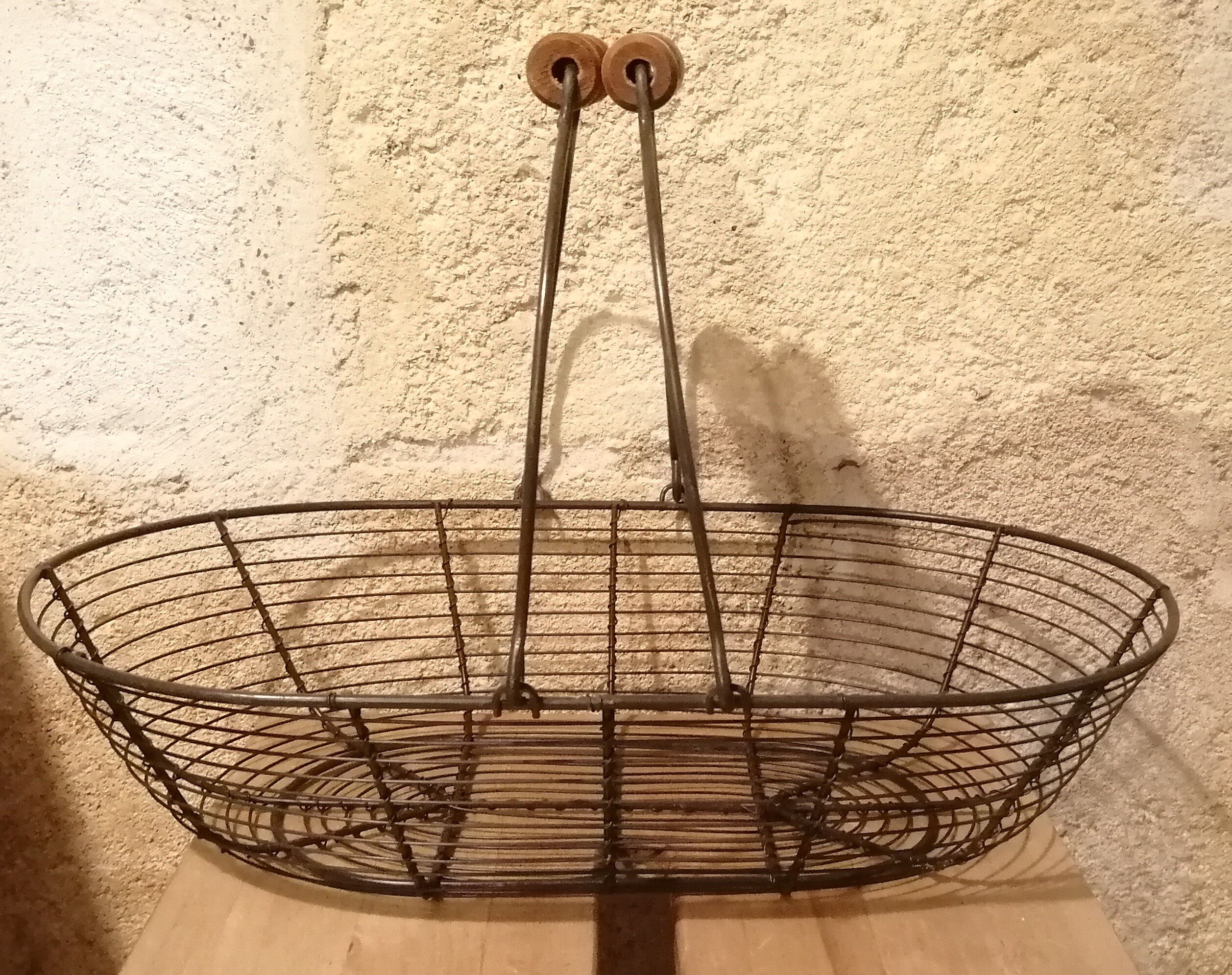 Garden metal basket