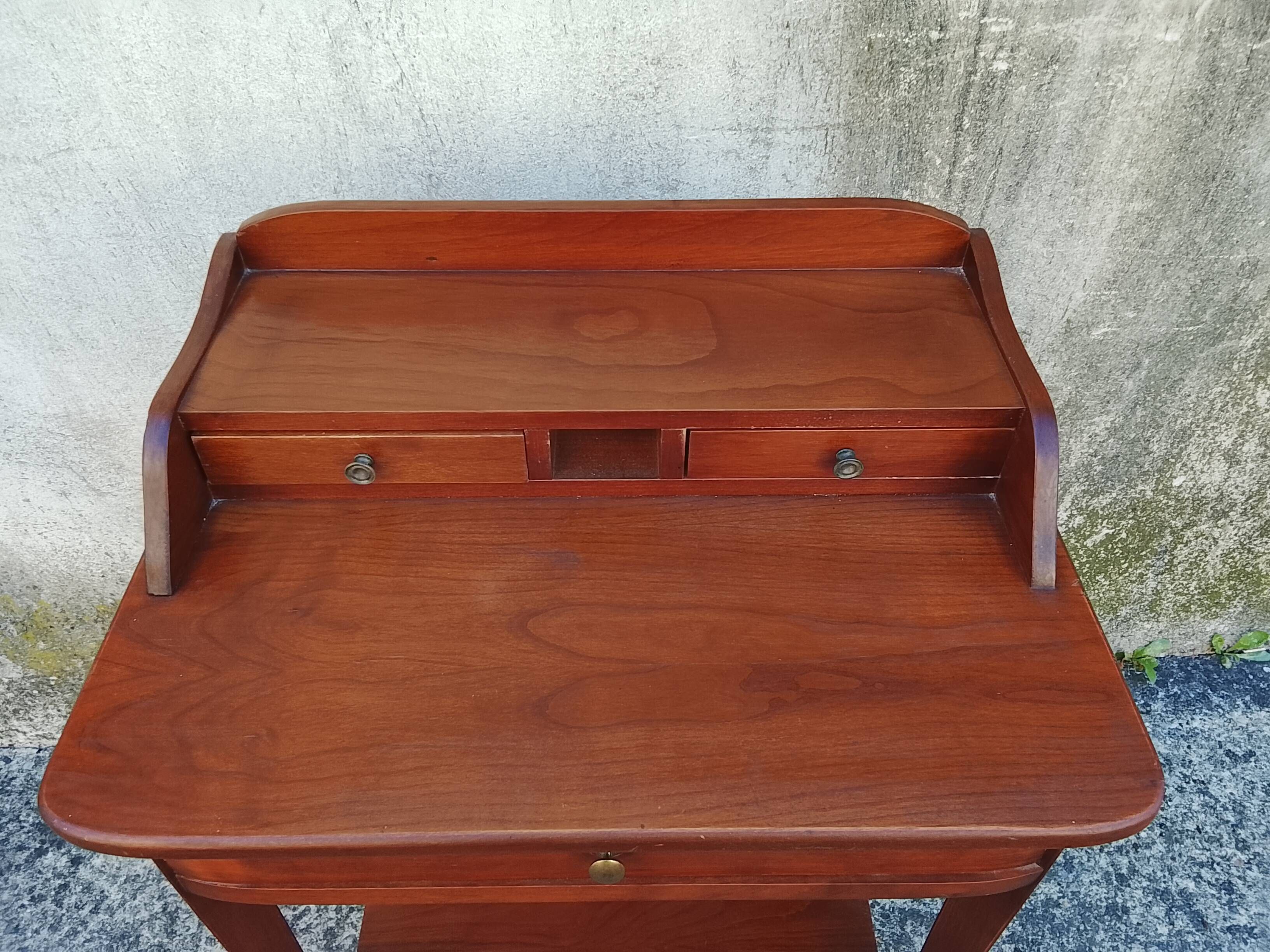 Desk/secretary, bonheur du jour in cherry wood