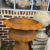 Vase médicis en fonte
