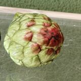 Pair of salt and pepper shakers in earthenware, artichokes
