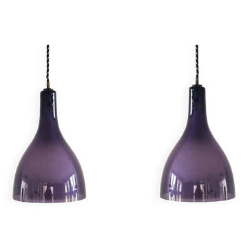 Set of 2 purple and white glass pendant lamps, 1960's / 1970's