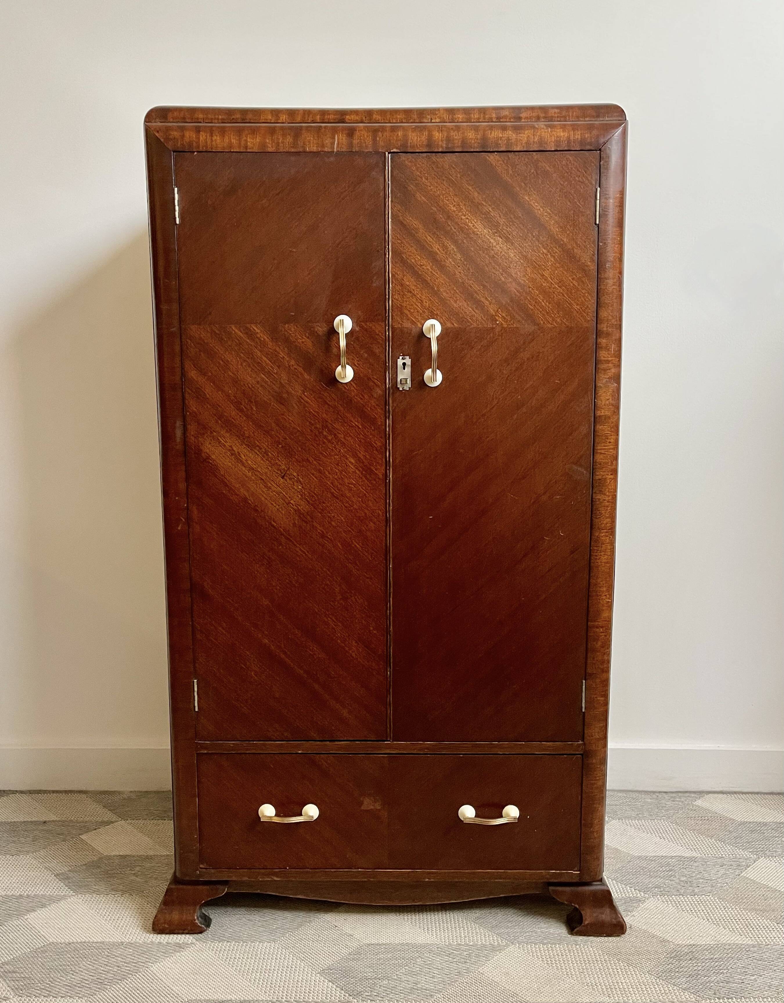Art deco gentleman's single wardrobe