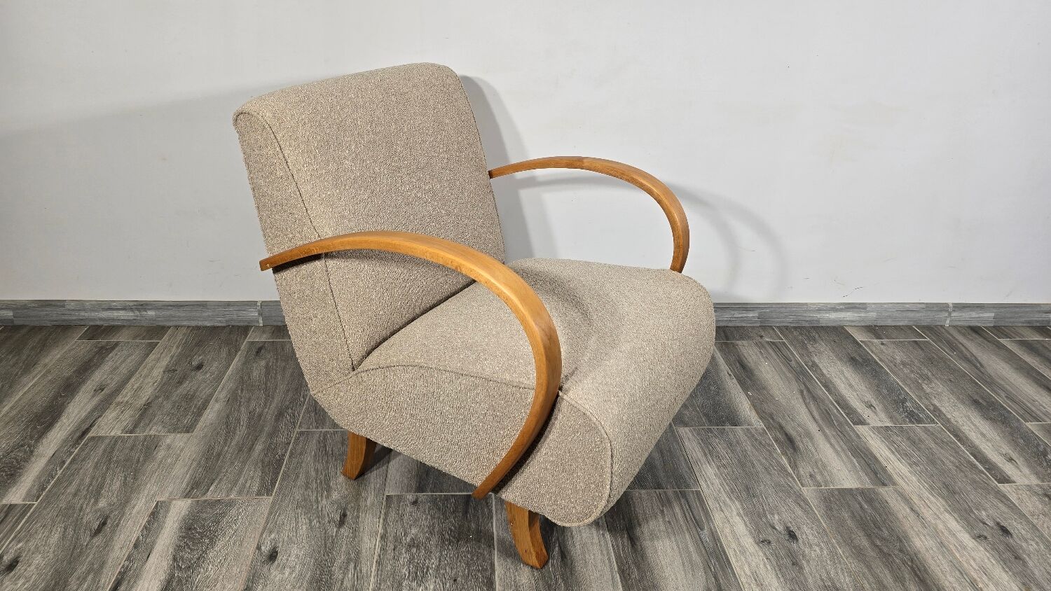 Art Deco Lounge Chair by Jindrich Halabala, 1940s