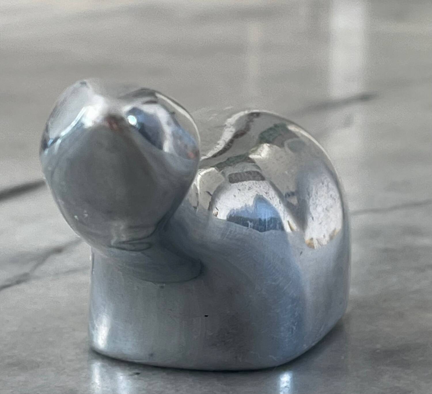 Ours stylised minimalist 1970.