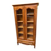 Vitrine Louis XV en bois massif des années 70