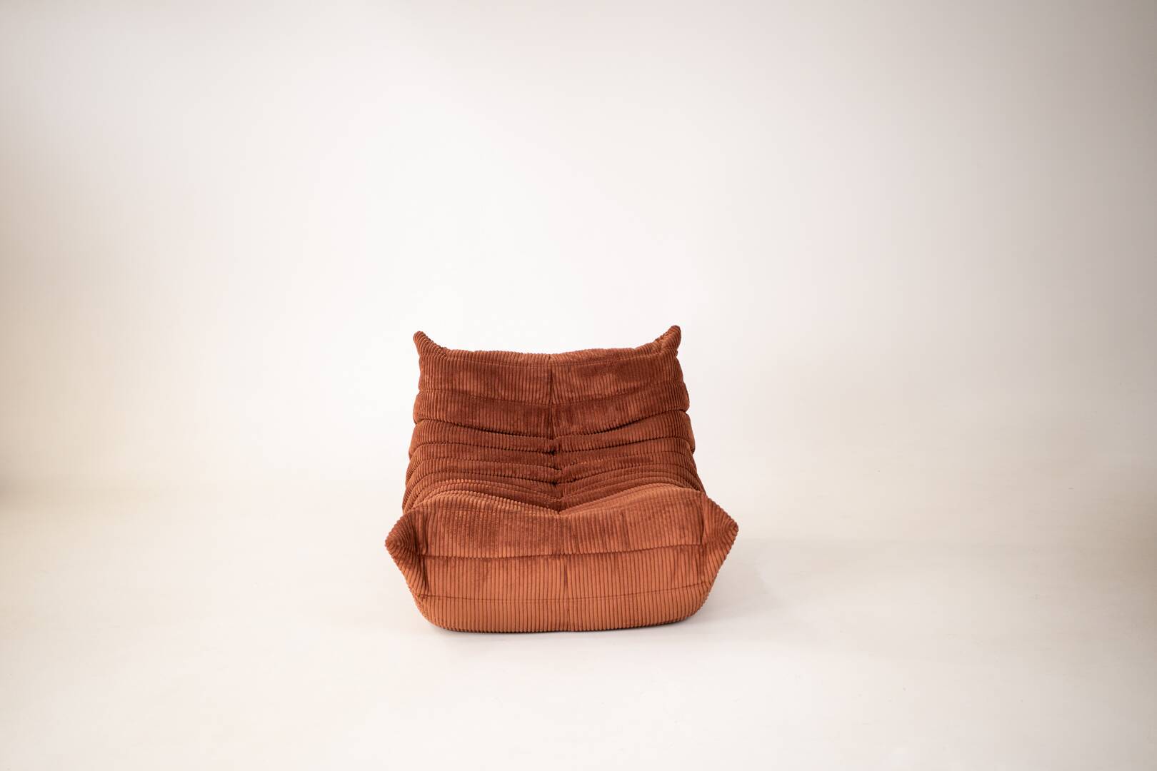 Togo set 2- seater sofa and armchair in brown Corduroy
