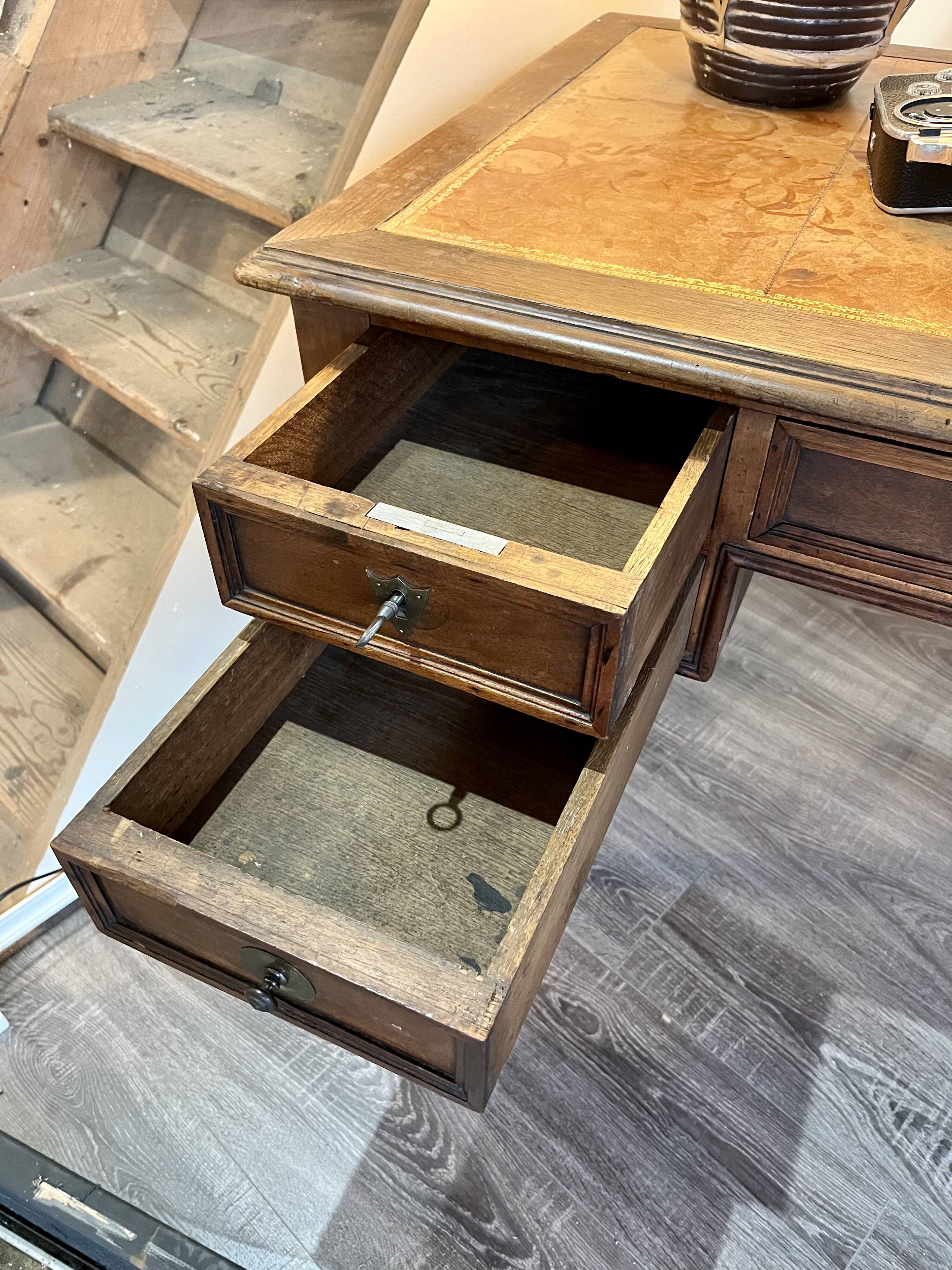 Former Louis Philippe style office