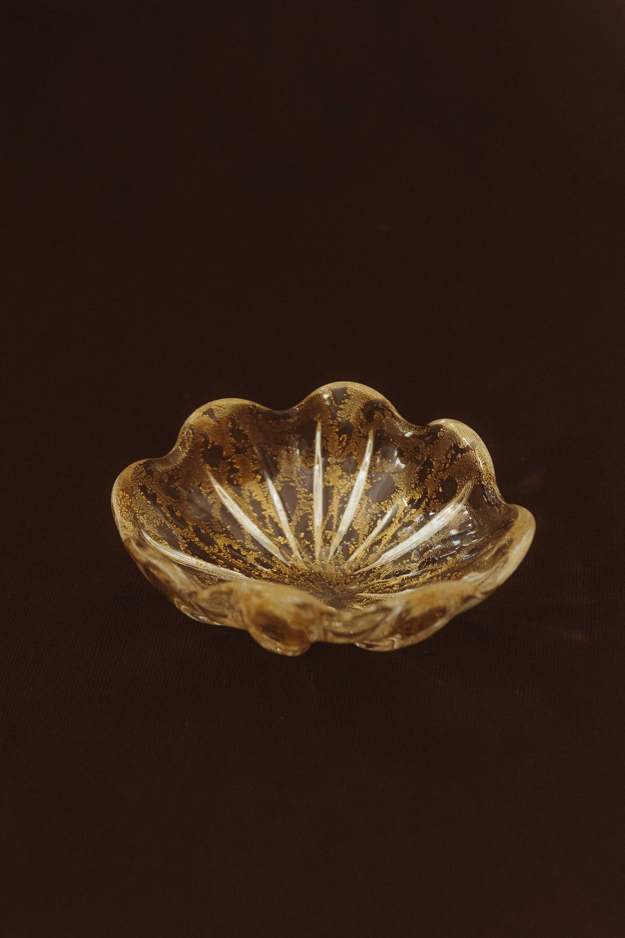 Clear Murano glass bowl with gold powder, 20th century