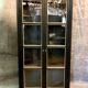 Vitrine noire. Travail d’ébéniste, XXe siècle