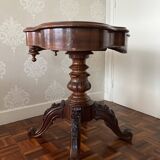 Small napoleon iii style pedestal table