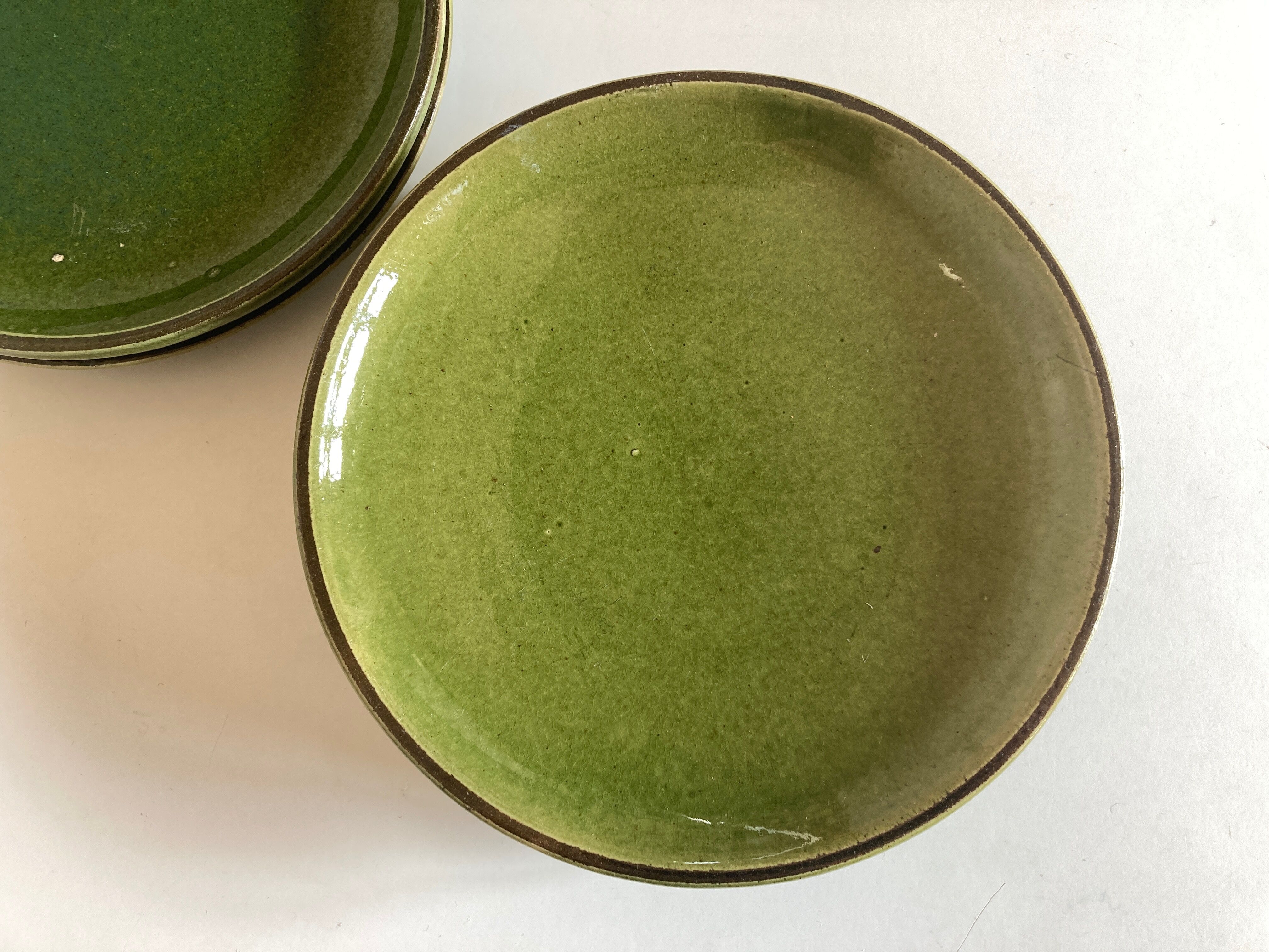 Set 5 plates flat caps dessert in green glazed earth 1960