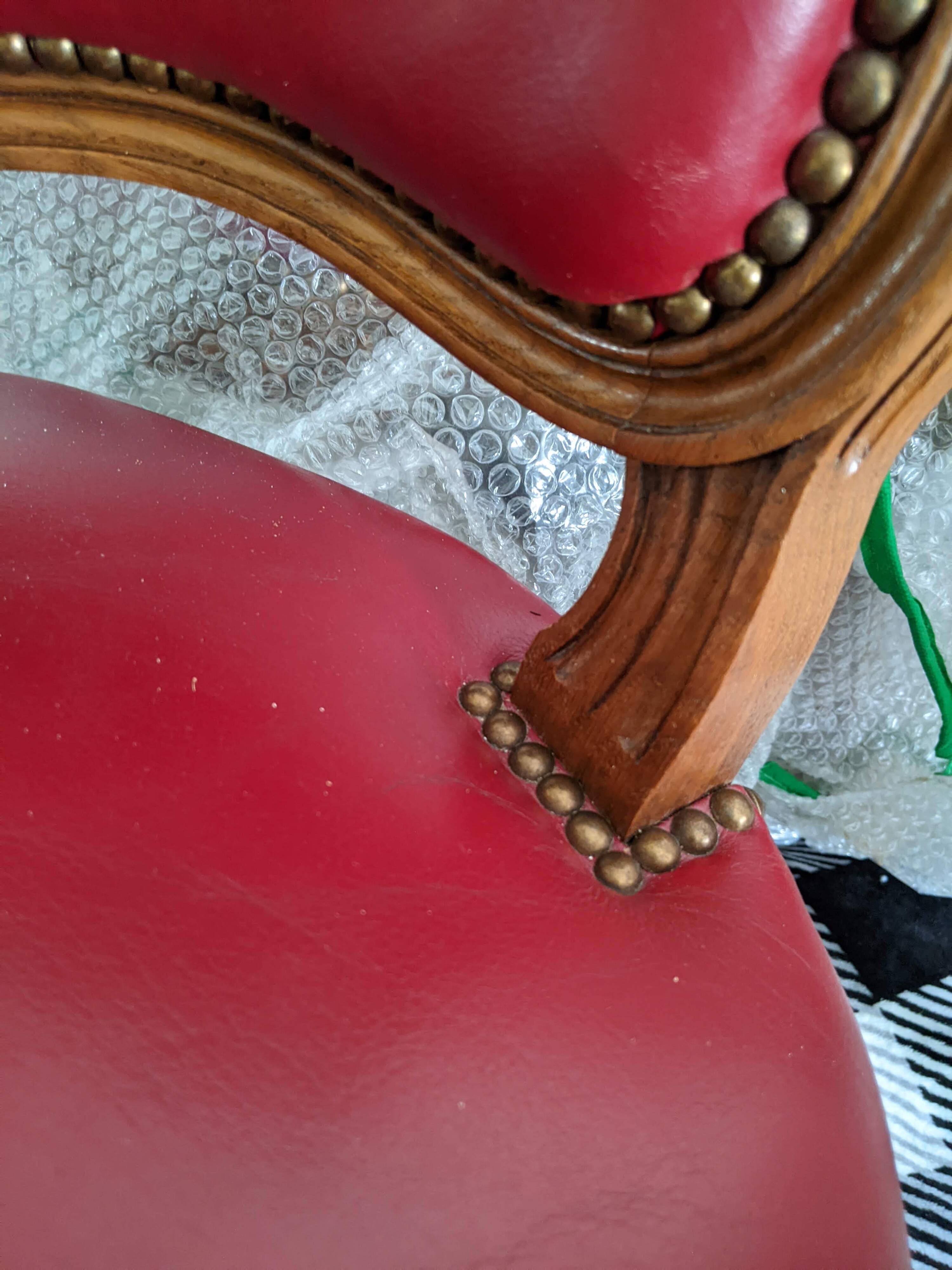 Set of Louis XV Cabriolet Chairs – Carved Wood & Bordeaux Leather