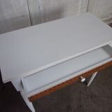 White white chic country style console