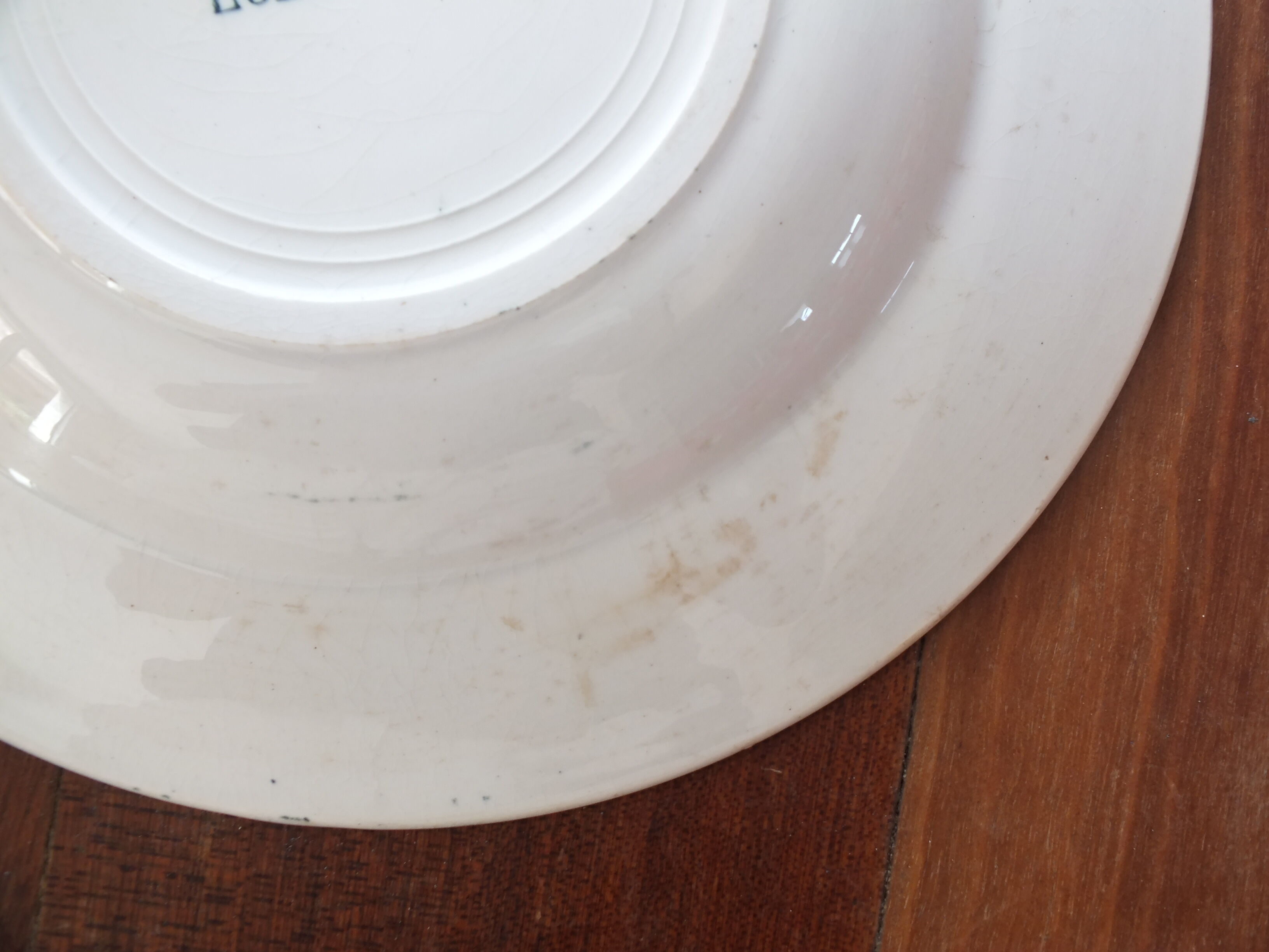 3 hollow plates Moulin des Loups & Hamage service Lola