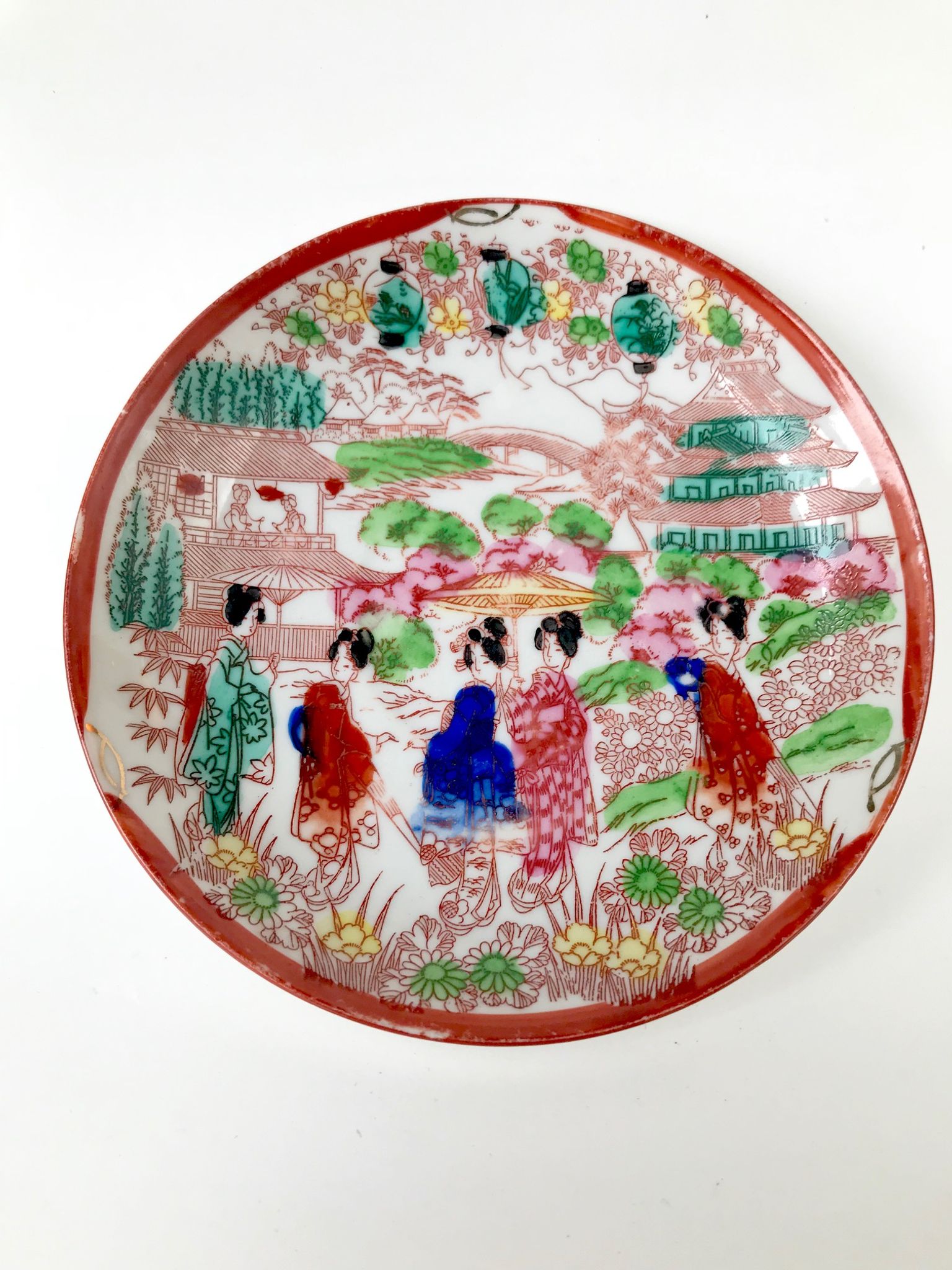 Japanese porcelain tea service at the end of the 19th century