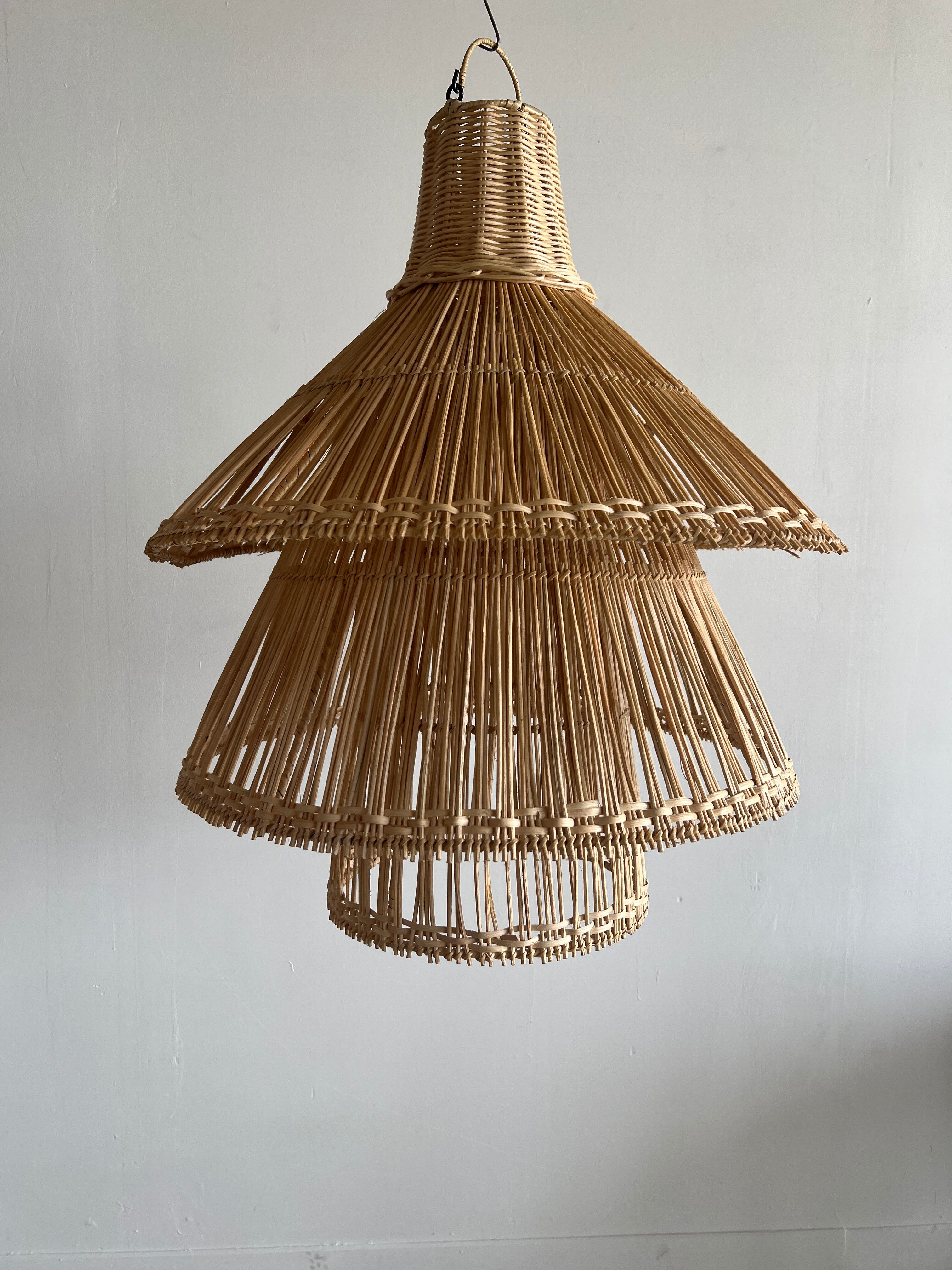 Rattan pendant lamp or light in the shape of an Asian lantern