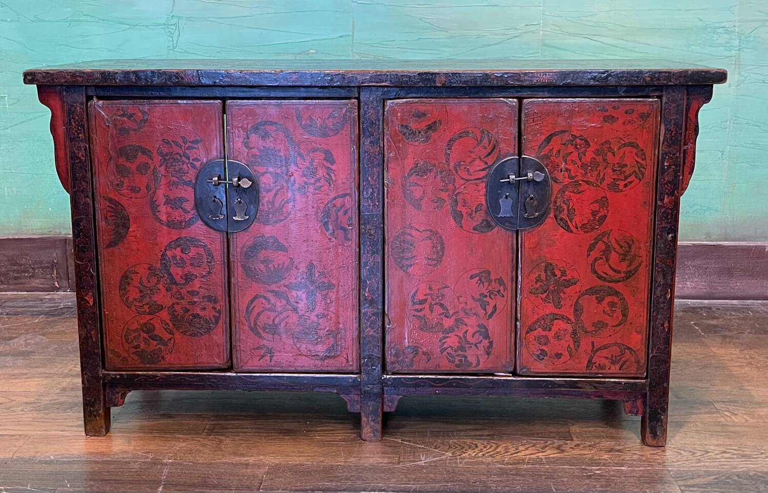 Antique Chinese low sideboard